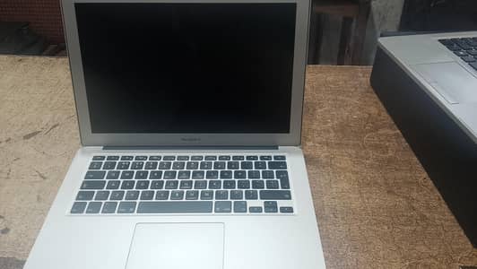 Apple MacBook air 2017  (13- inch) for sale best for office and duty