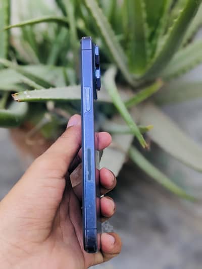 Iphone 14 pro max like new