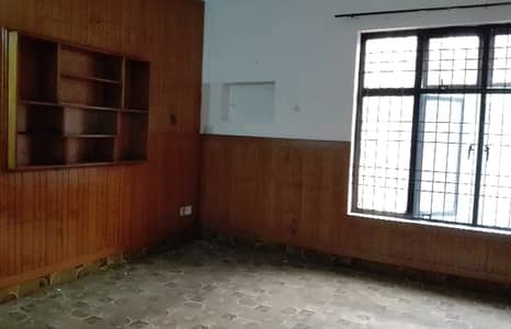 4 Kanal House At Highly Affordable Price