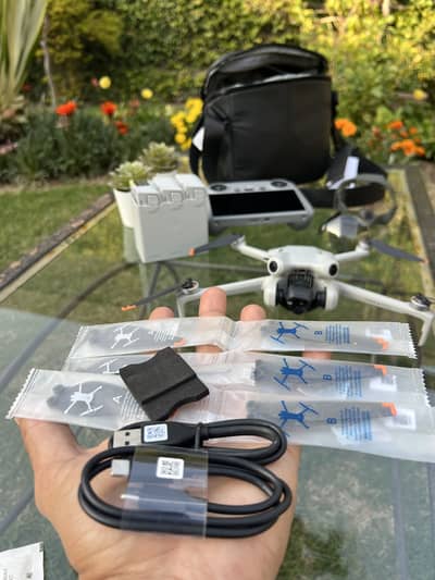 DJI MINI 4 PRO FLY MORE COMBO PLUS