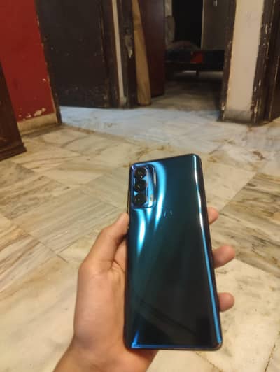 Motorola edge 2021  8/256 non pta