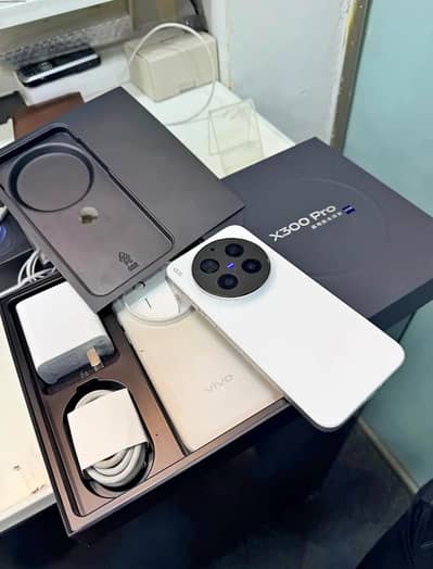 vivo x300 pro (16/512) non active full box 10by10