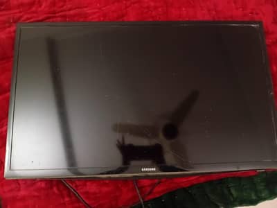 Samsung LCD 32inches