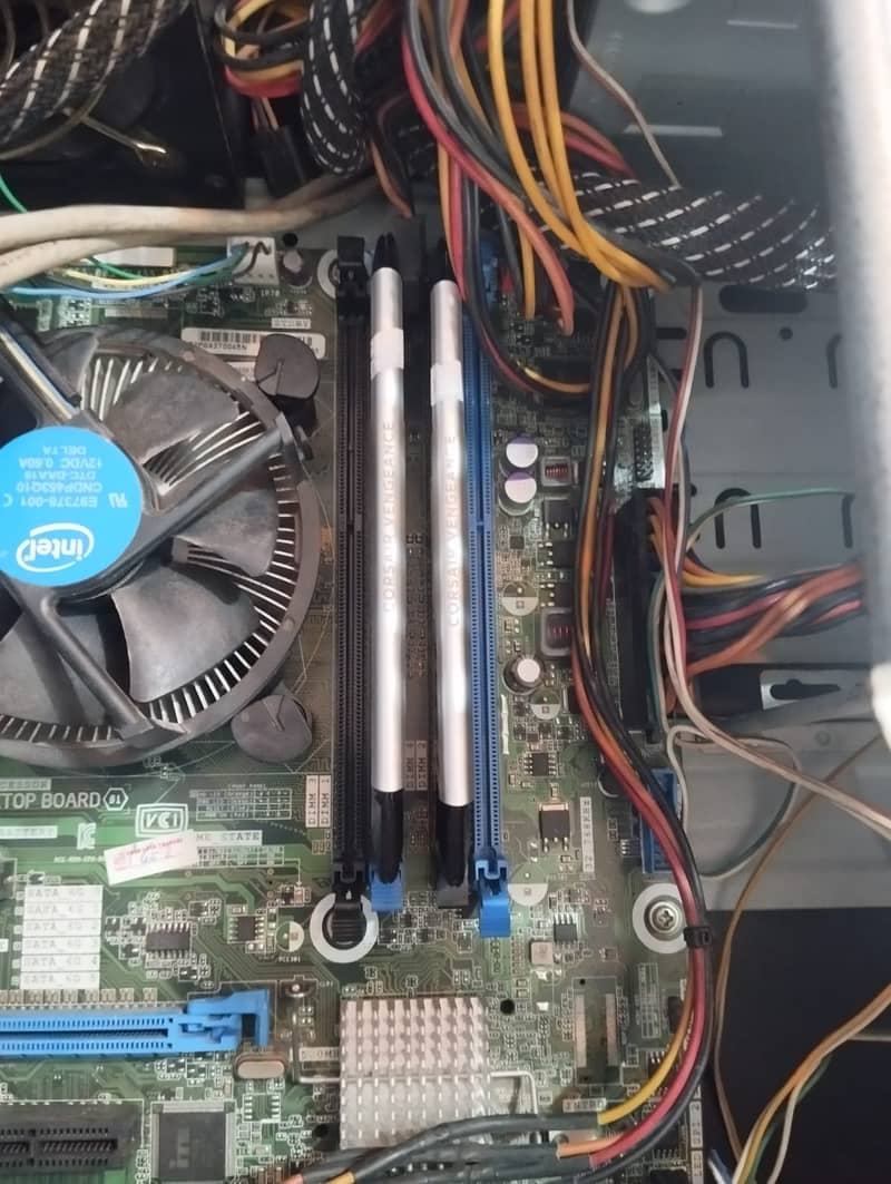 Intel i3 4th gen with 8GB Ram gaming pc 3