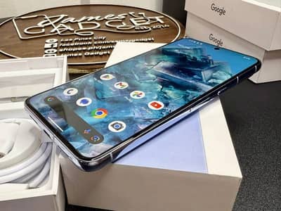 Google Pixar  8 pro 12 GB RAM 256 GB memory