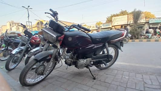 Yamaha Junoon