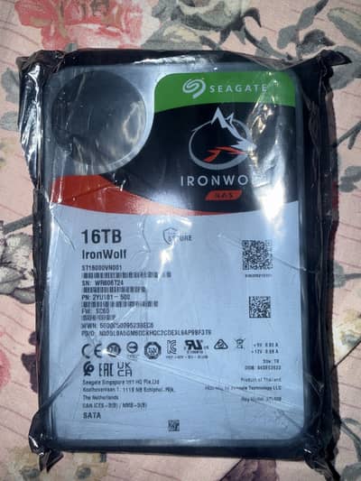 Seagate IronWolf Nas Hard Drives Health 100% Brand New