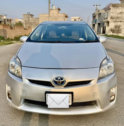 Toyota Prius 2014 almost in original paint