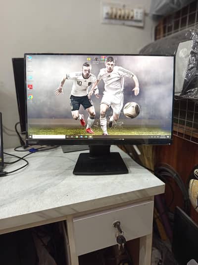 Lenovo Thinkvision 24" Borderless LED Monitor with Hydraulic Stand