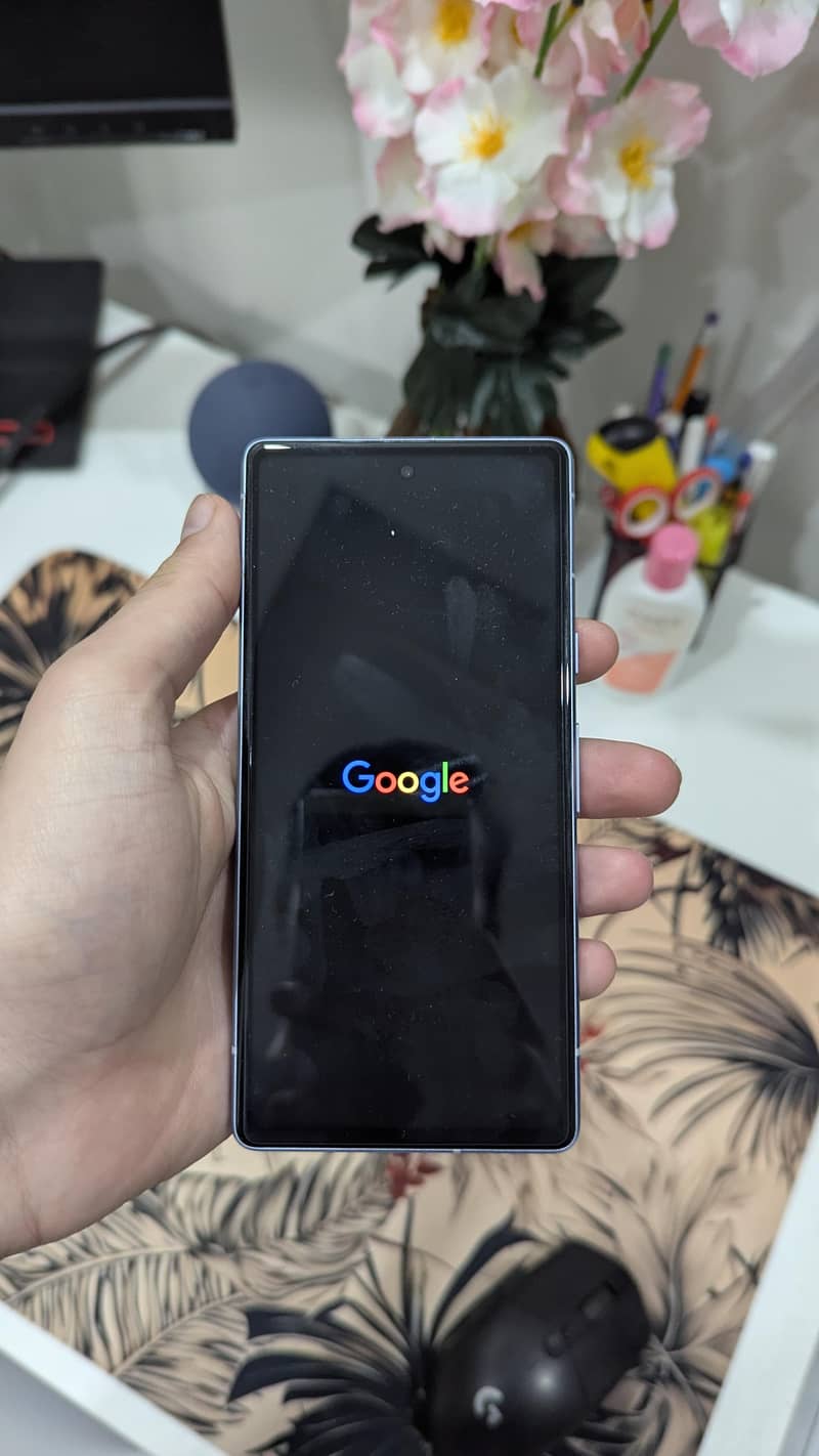 Google Pixel 7a 2