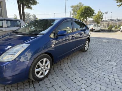 Prius 2007 1.5 in excellent condition