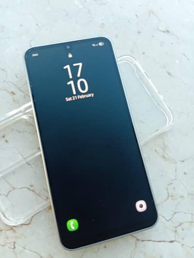 Samsung A17 8/256