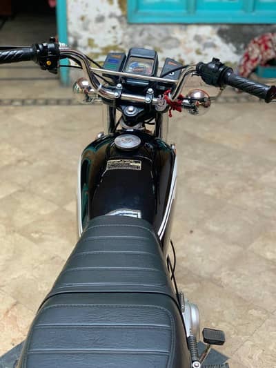 I am sale my Yamaha complete file Gama: 0326 5389053espa call kra