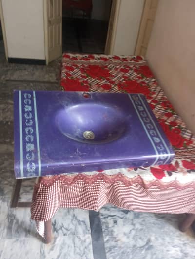 ماؤنٹی واش روم