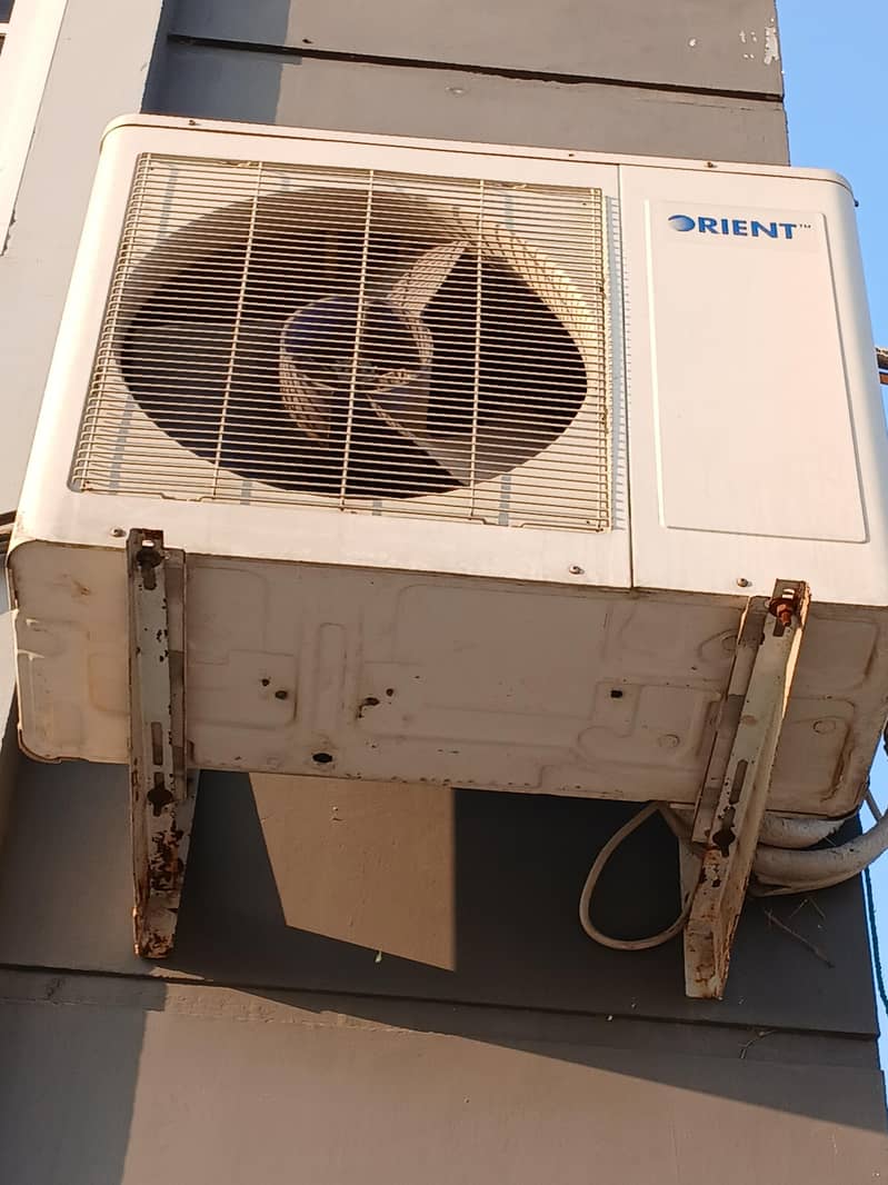 orieant split ac 1