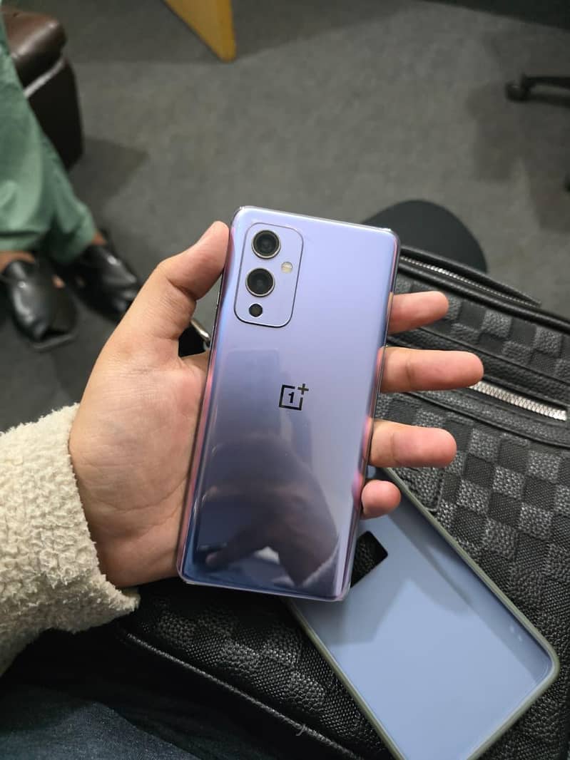 OnePlus 9 0
