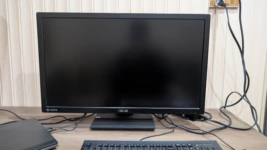 ASUS PB278Q 27" Professional Monitor (2K WQHD) - Like New