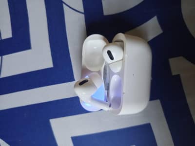 New TWS Airpods pro, Rs. 1200 on wholesale price.