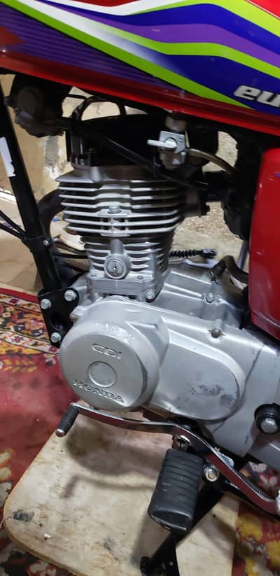 Honda 125 CG 2017 model my WhatsApp number 0320,,49,,68,,436