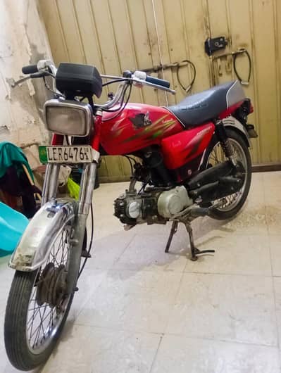 Road prince 70cc For sale : 03114490856