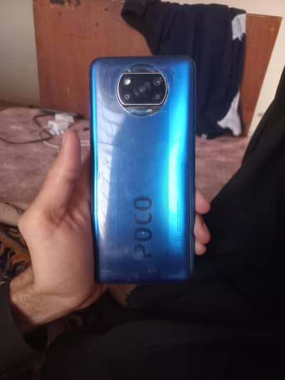 poco x3 6 128 Dual pta h only set h camera ka sath shad h gaming set