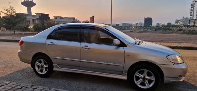 Toyota Corolla 2004 SE Saloon