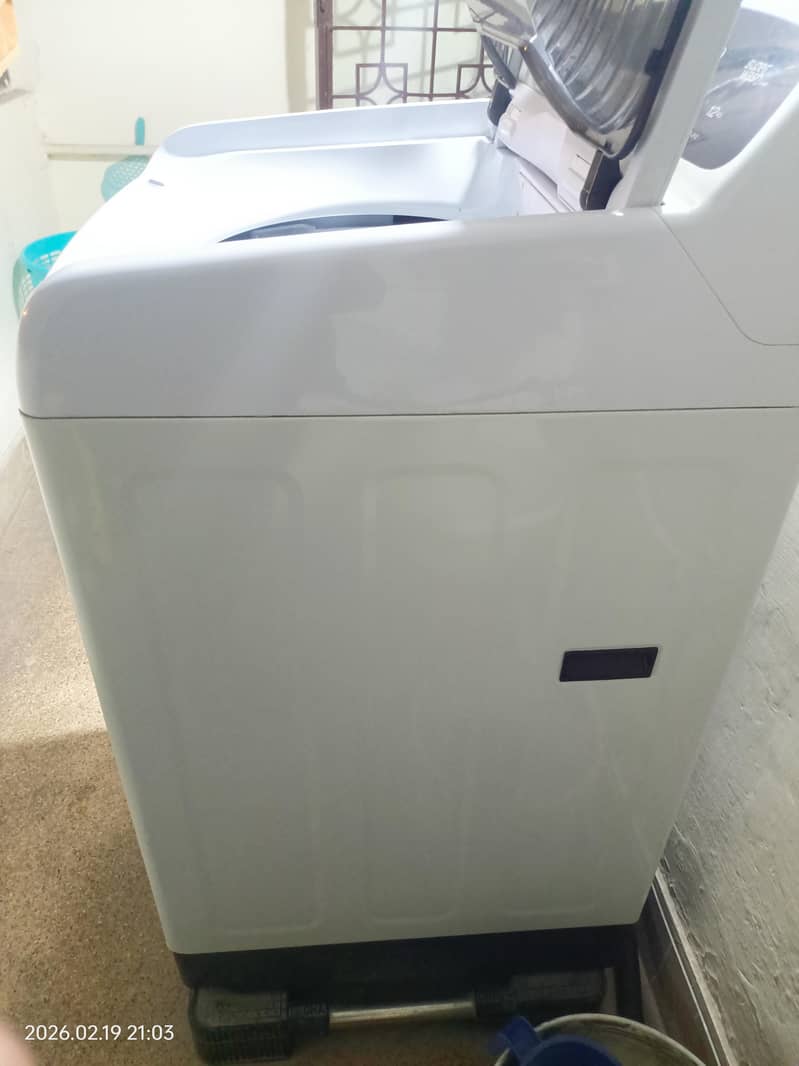 Automatic washing machine 1