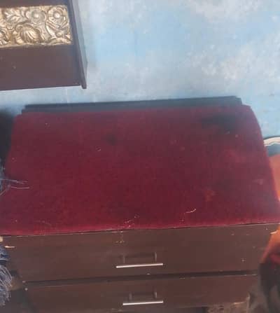 Gher shift kr Raha hy