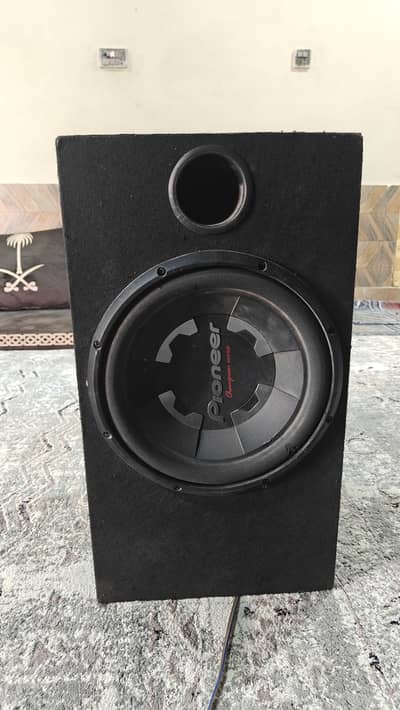 Original Pioneer TS-300S4 Subwoofer + Ported Bass Box