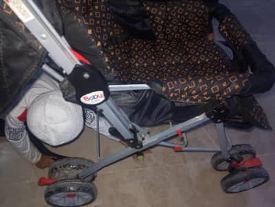pram & walker for kids