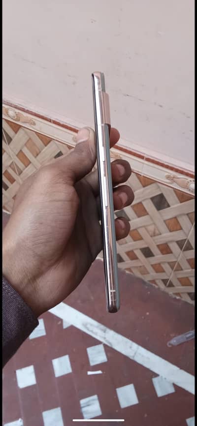 Google pixel 7 pro condition 10by10 charging sath hai