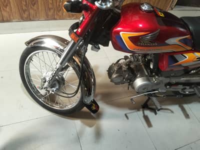 Honda 70 model 2025/Open letter showroom condition