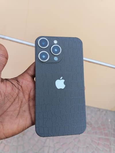 Iphone Xr convert 15 Pro