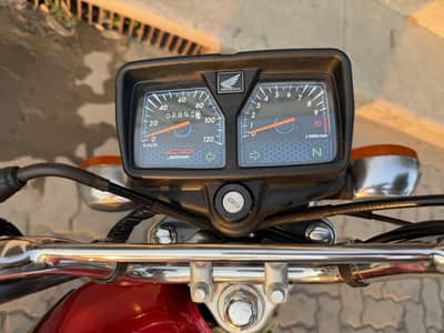 CG 125 Self Start silver