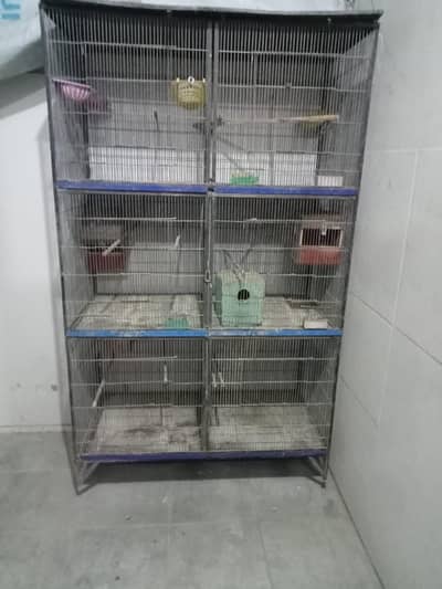 iron cage angle pe bana hua hai