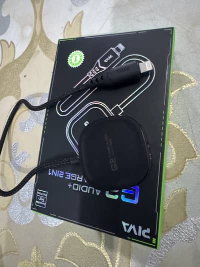 Piva G2 Lightning Connector lightning to 3.5mm+ Lightning Charging