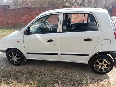 Hyundai Sentro 2004. biometric on the spot available