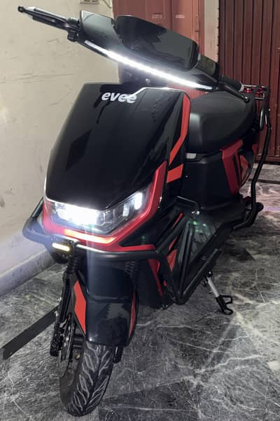 Evee Gen Z model 1 week used