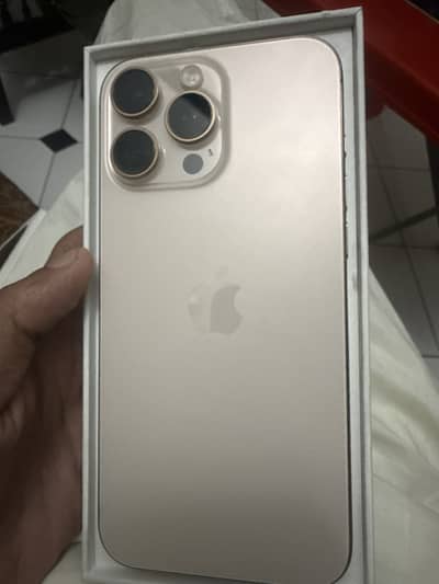 Apple iPhone 16 Pro Max
