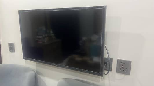 Samsung 32inch LCD for sale