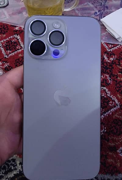 Apple iPhone 16 Pro Max