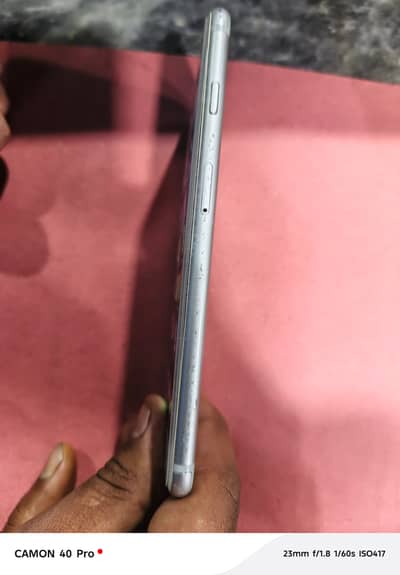 aoa I phone 6s plus ha all ok pta approve ha koi bhi mals ni ha 64 gb