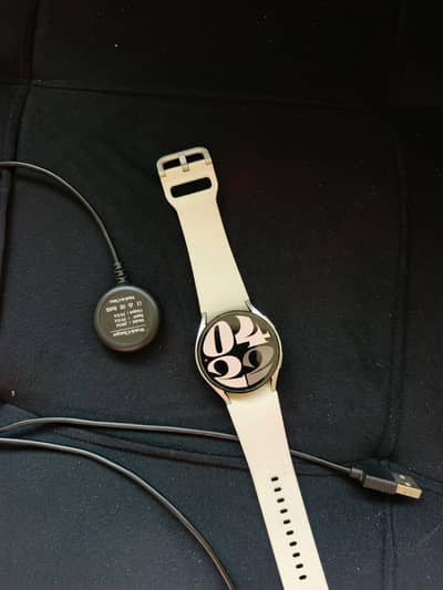 samsung Galaxy watch 6 ( sm-r930 ) 40 mm sapphire crystal