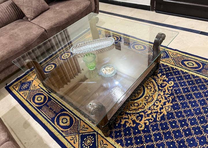 7 seater with Table 6