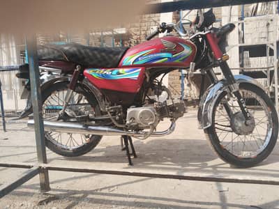 one hand use all good condition 10/9