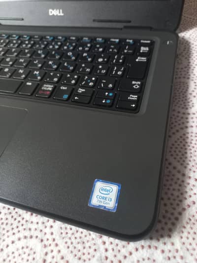 i3 7thGen 8/128ssd 2 hrs plus battery