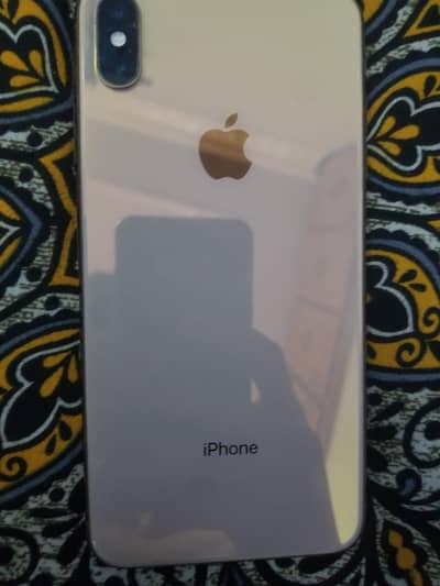 iphone xsmax 64gb non pta golden colour