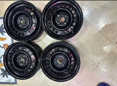 Honda City stupni with wheel cover