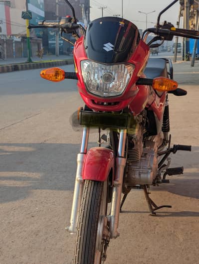 Jo Bhai interested hai wo rabita karee gunjaish hujye gi