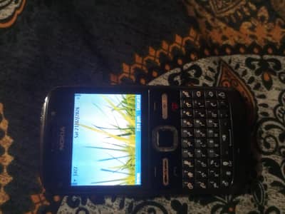 Nokia E5